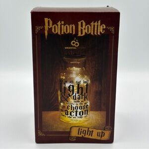 Harry Potter Gifts Potion Bottle Light Up Glass Lamp, NEW